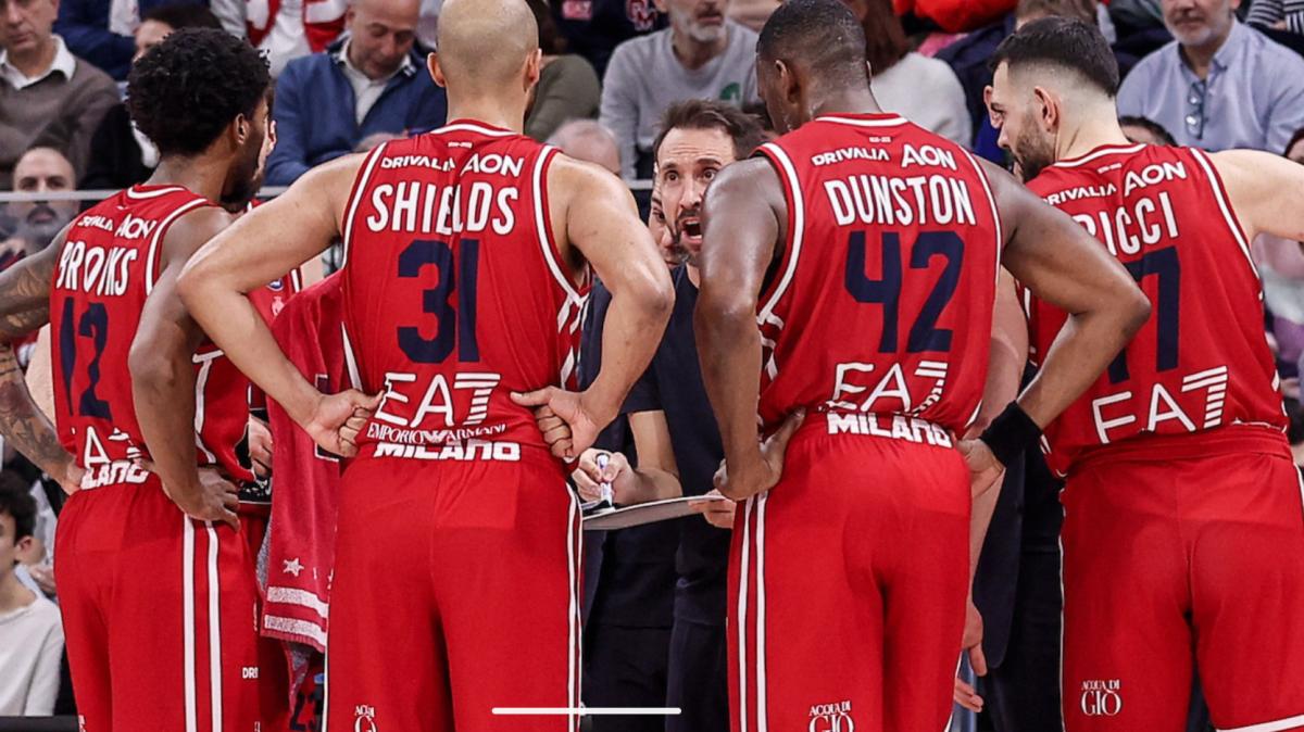 Olimpia Milano per il secondo trofeo a Torino, ma sfida Trieste con l'incognita del cambio allenatore