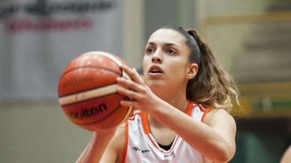 Martina Fassina a PianetaBasket: "Grazie a coach Vincent ho scoperto nuovi aspetti del mio gioco"
