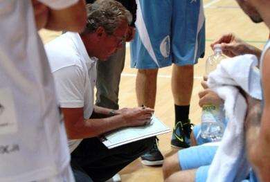 coach Maurizio Zuppi
