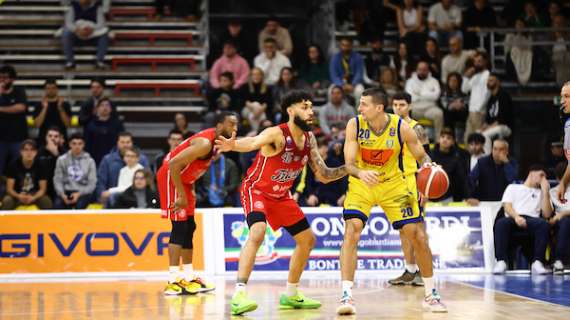 LIVE LBA - Valentine guida Trieste a tutto campo per vincere a Scafati all'overtime