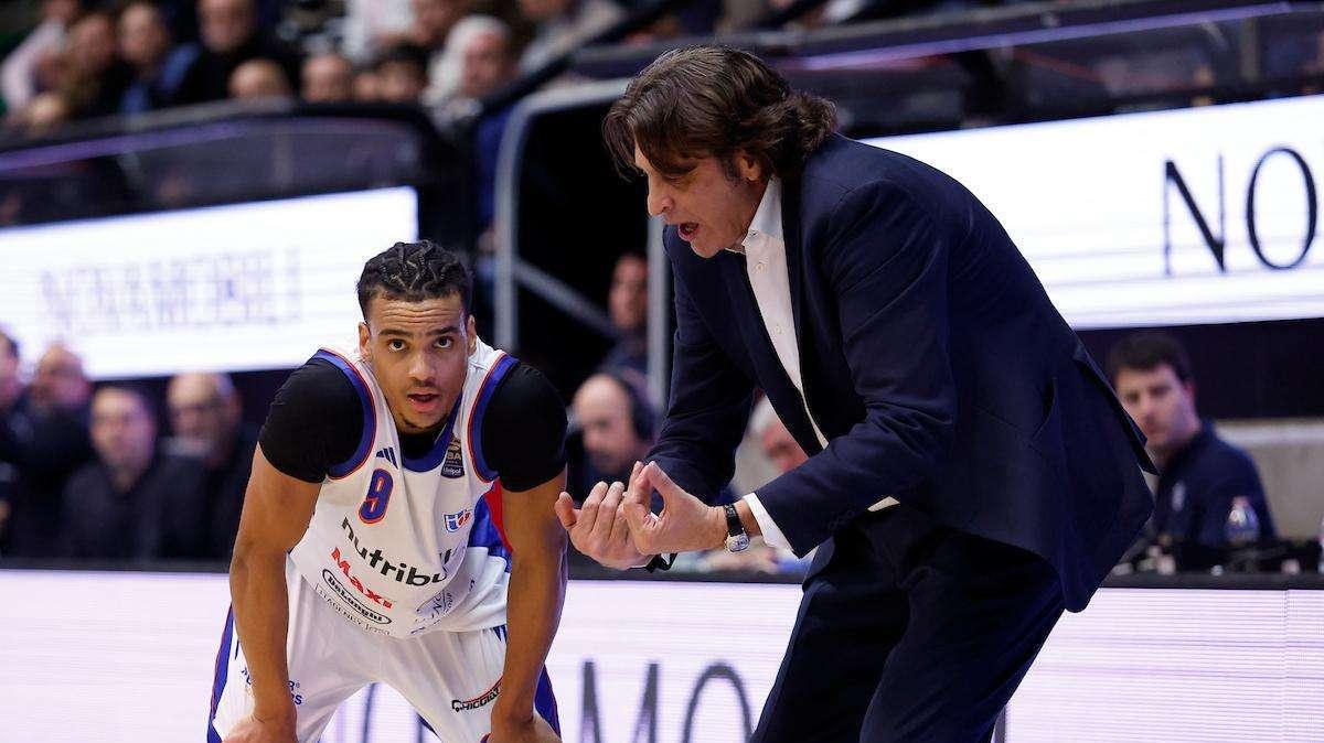 Marcelo Nicola: «Pensiamo ad una partita alla volta: iniziamo da questo derby al Palaverde»