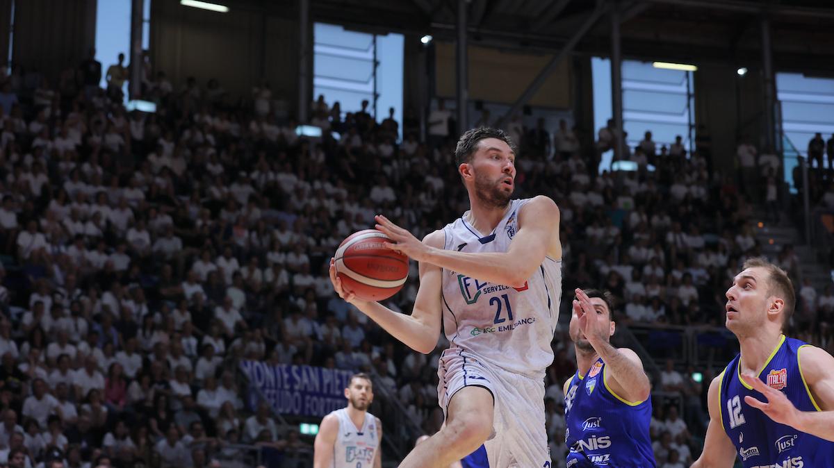 Fortitudo Bologna all'angolo, non arrivano buone notizie dall'infermeria