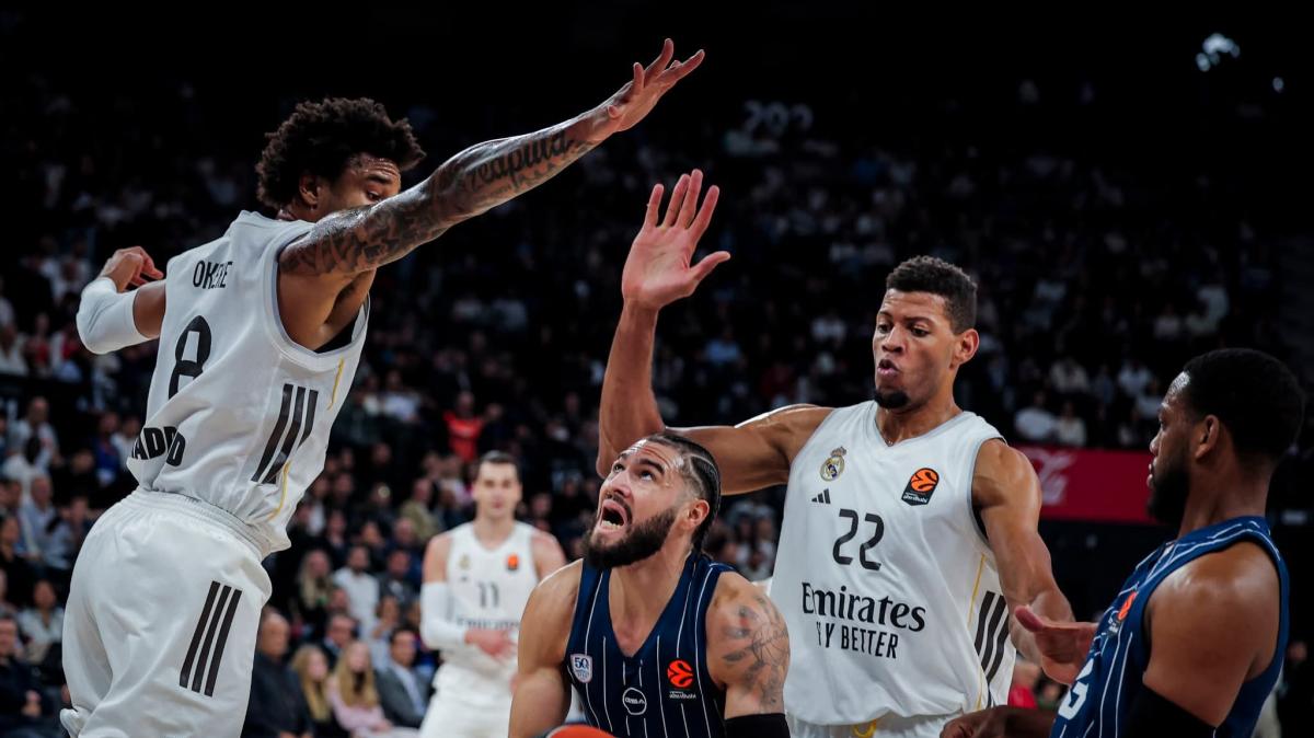 Il Real Madrid supera l'Anadolu Efes con i 22 di Hezonja