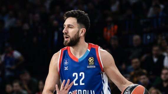 EuroLeague - L'Efes batte l'Olympiacos con Micic in odor di tripla doppa