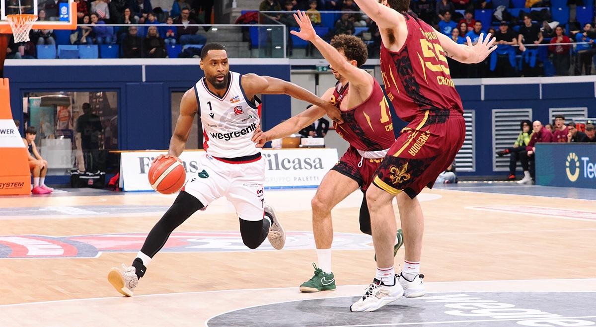 A2 - L'Urania Milano la ribalta nella ripresa: battuta la JuVi Cremona 