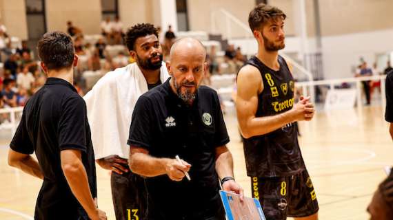 LBA - Demis Cavina: «Un passo alla volta per arrivare pronti al campionato»