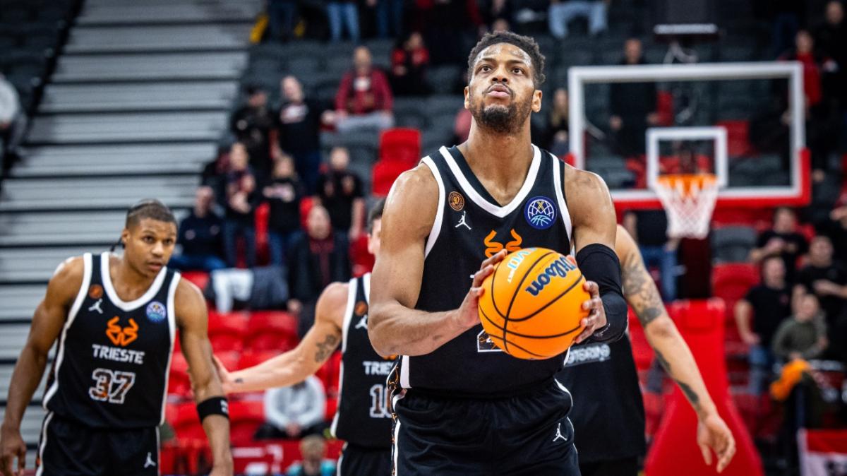 Pazza Trieste: Brooks regala il passaggio alle Top 16 di Champions a 3 decimi dalla fine