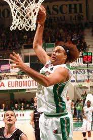 Profili senesi: Shaun Stonerook