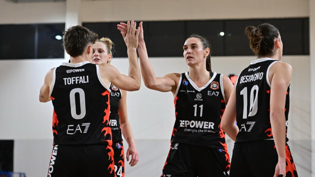 A2 F - Repower Sanga: il derby va a Milano Basket Stars
