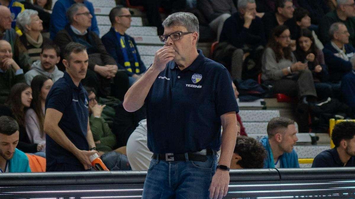 Verona, Ramagli: «Un punto nella serie. Sempre meglio iniziare bene»