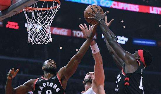 NBA - Clippers messi ko da Raptors privi di Leonard