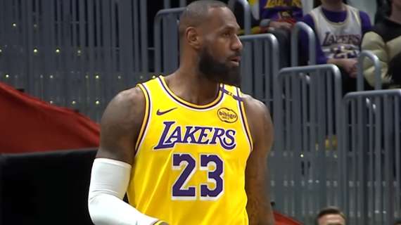 Infortunio LeBron James, la stella dei Lakers resterà fuori 1/2 settimane