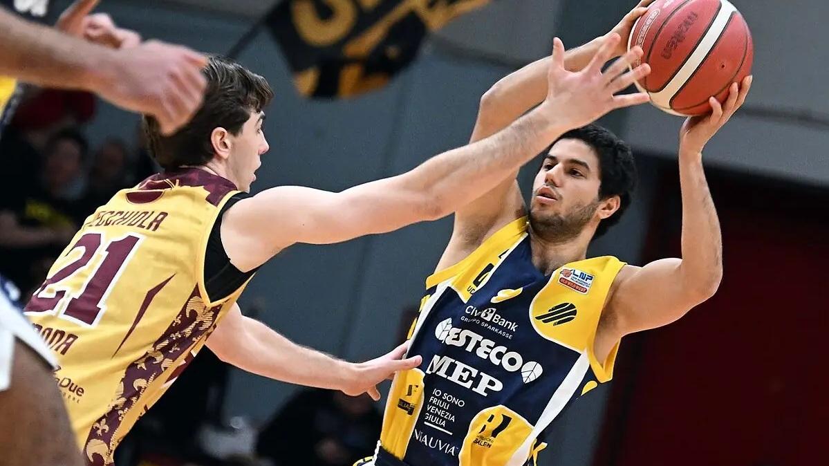 La Gesteco Cividale passa al PalaRadi sulla Ferraroni dopo un overtime