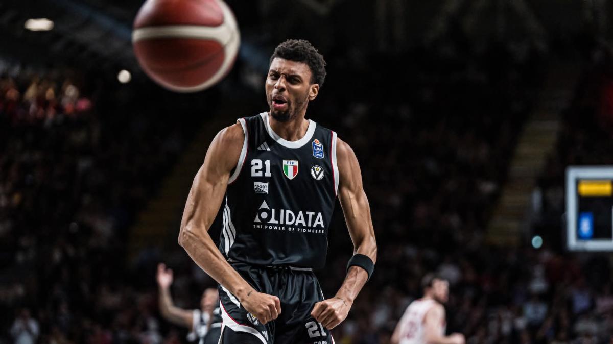 Virtus Bologna, Derrick Alston è stato sottoposto a intervento chirurgico 