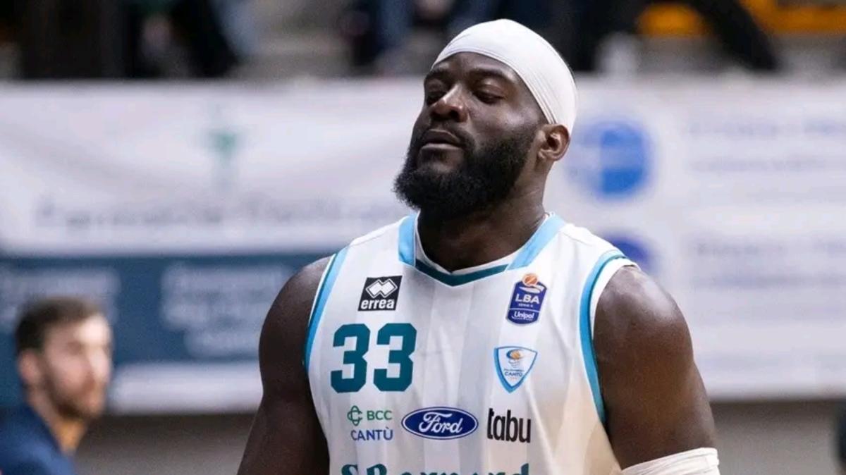 Cantù e Ife Ajayi, ufficiale la risoluzione del contratto 