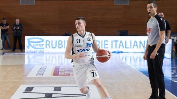 Serie B - Treviglio Brianza Basket: infortunio a Marco Restelli