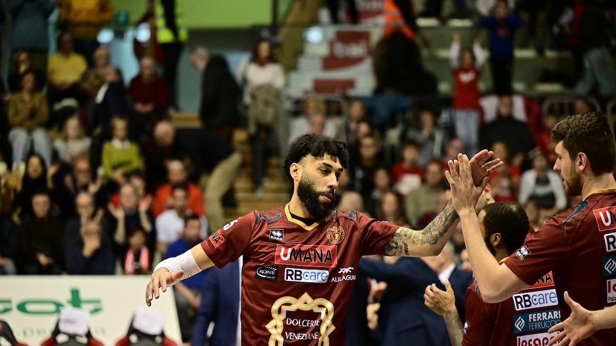 Trieste vs Venezia: diretta (76-76 con 3:00 da giocare, 4Q)