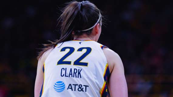 WNBA - Indiana Fever, Caitlin Clark mette fine alla stagione 2025-26