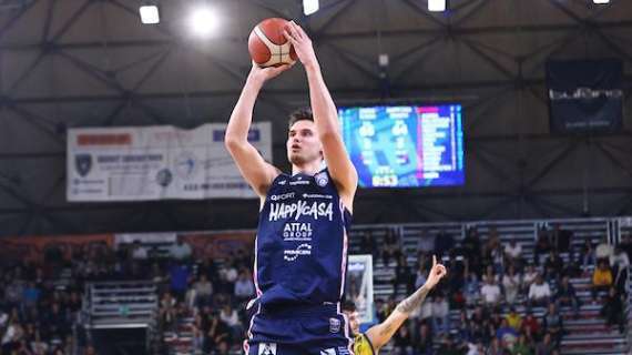 MERCATO LBA - Varese, interessa l'ex Brindisi Nate Laszewski?