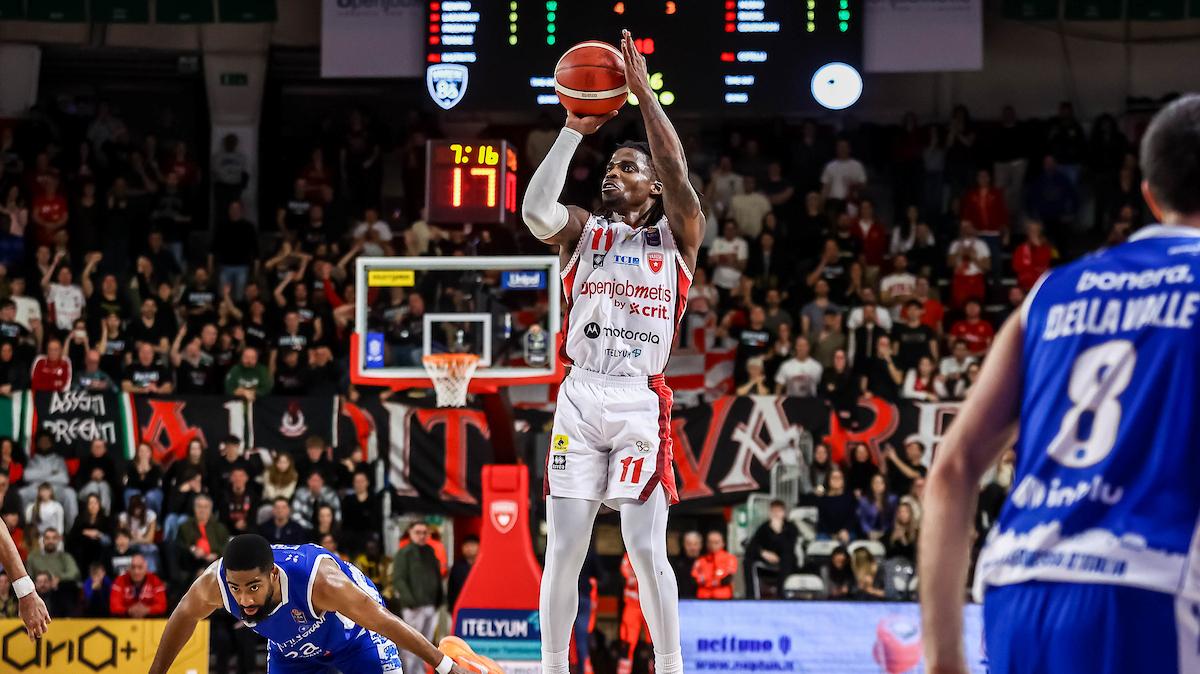 Varese, Ireogbu: «Siamo riusciti a vincere a partita credendoci fino in fondo»