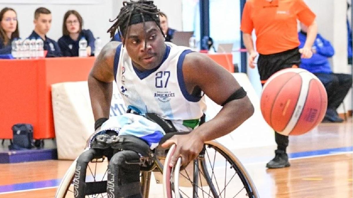 Boganelli in maglia Amicacci