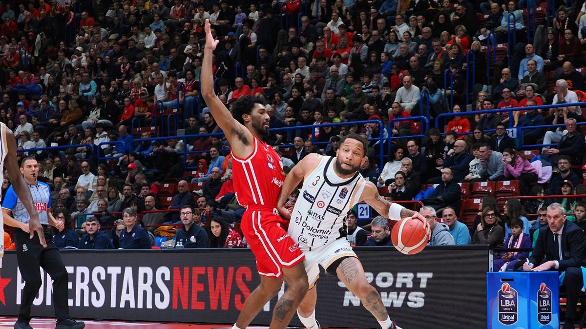 Highlights LBA | Trento lotta alla pari, Milano vince con un colpo di coda