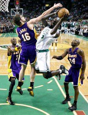 Da giovedi finale Lakers-Celtics