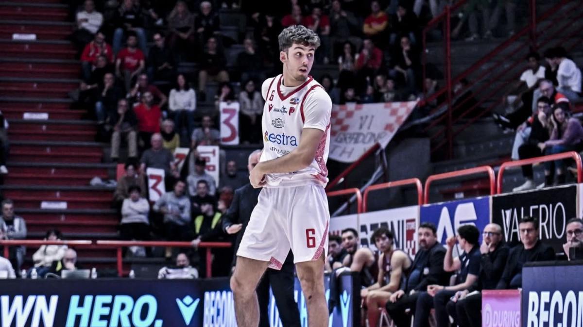 Pistoia: Federico Stoch sottoposto a intervento di ricostruzione del legamento crociato 