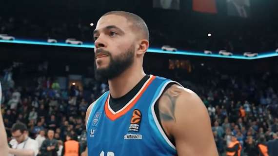 UFFICIALE EL - Darius Thompson lascia l'Anadolu Efes