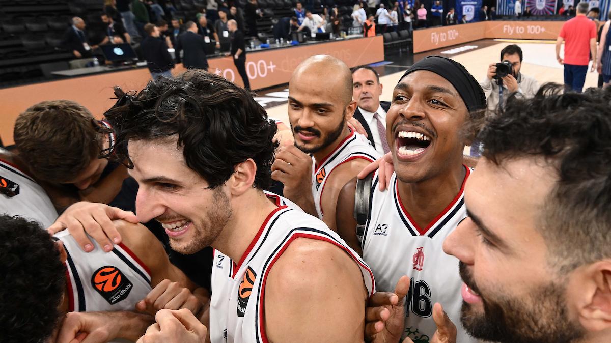 Gazzetta: «Duello infinito a Istanbul. LeDay-Ellis: vince l'Olimpia»