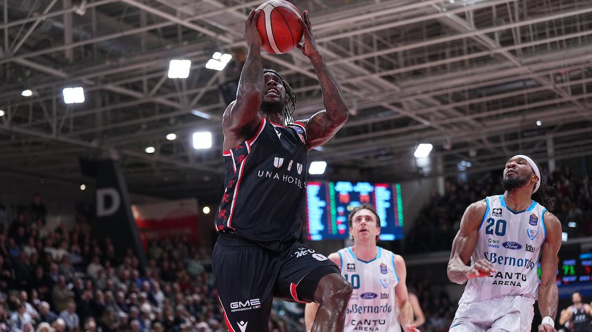 Reggio, Barford: «Complimenti a Cantù, in campo penso a fare quel che è necessario vincere»