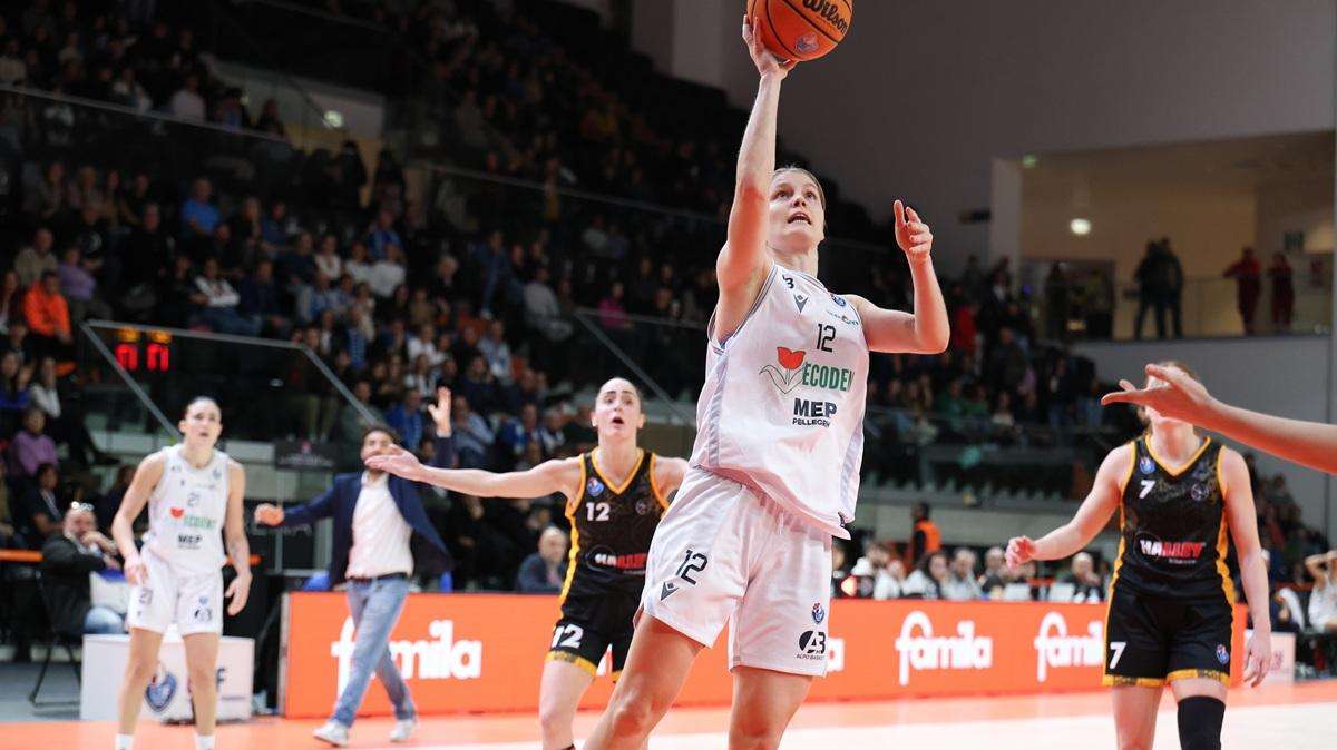 A2 F - Alpo Basket: sfuma in finale il sogno Coppa Italia