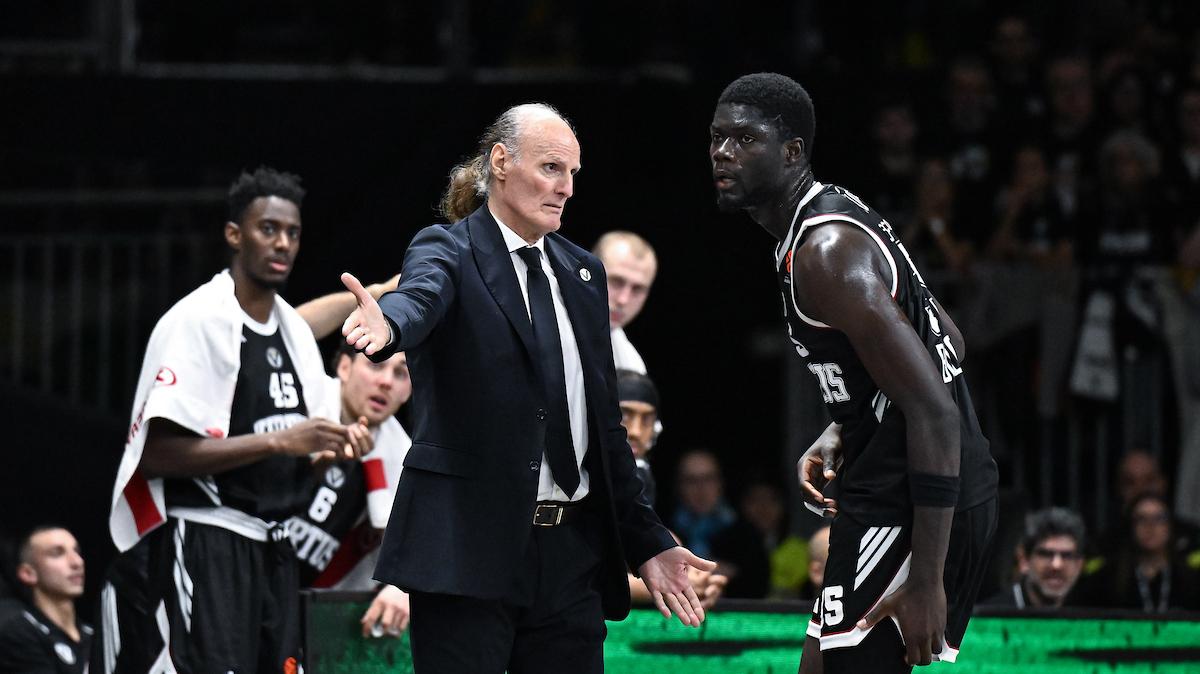 MERCATO LBA - Virtus Bologna, Momo Diouf: «Rinnovo? Intanto godiamoci quest'anno»