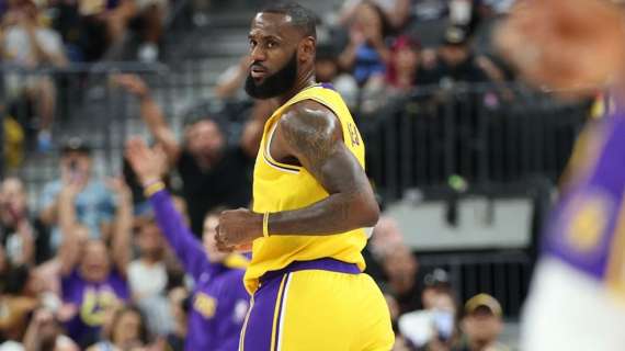 NBA - Lakers: LeBron brilla, ma poi le riserve cedono ai Phoenix Suns