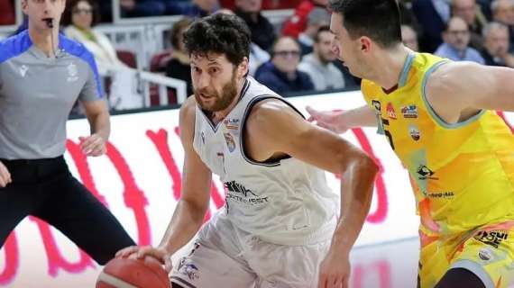 A2 - I Trapani Shark allungano nel terzo quarto per battere Rieti