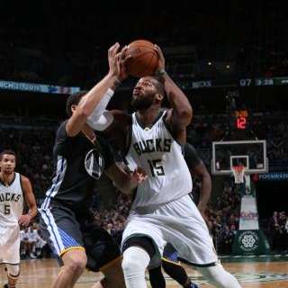 La serie vincente di Golden State si chiude a Milwaukee