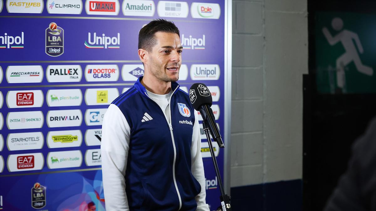 MERCATO LBA - Treviso: Rossi sul caso Ragland e la pressione verso l'anticipo con Trento