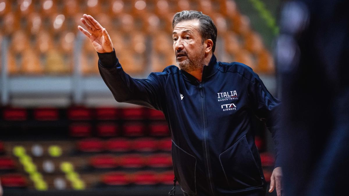 Italbasket, Banchi: «Piacevole sorpresa avere tre giocatori dell'Olimpia Milano»