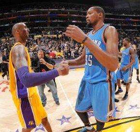 Kevin Durant: "Kobe un modello per i giovani. La sua carriera è incredibile"