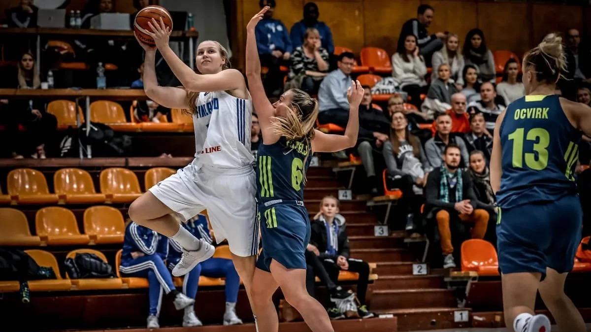 A2 F - Il San Salvatore si rinforza con Anniina Aijanen