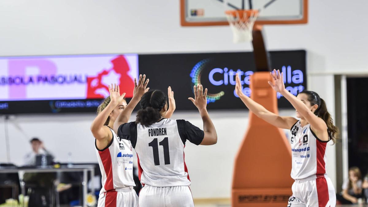 A1 F - L’Autosped Derthona è solida, va in progressione e batte Roseto