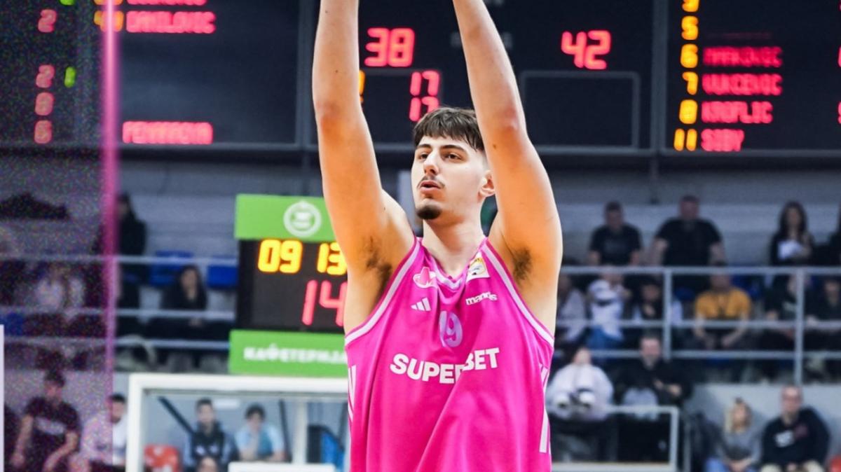 Caos in Serbia: partita sospesa, poi il Mega di Suigo elimina il Partizan e va in finale