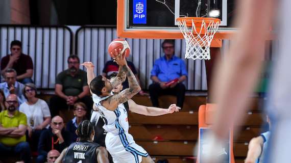 LIVE LBA - Napoli vince a Tortona e chiude la salvezza