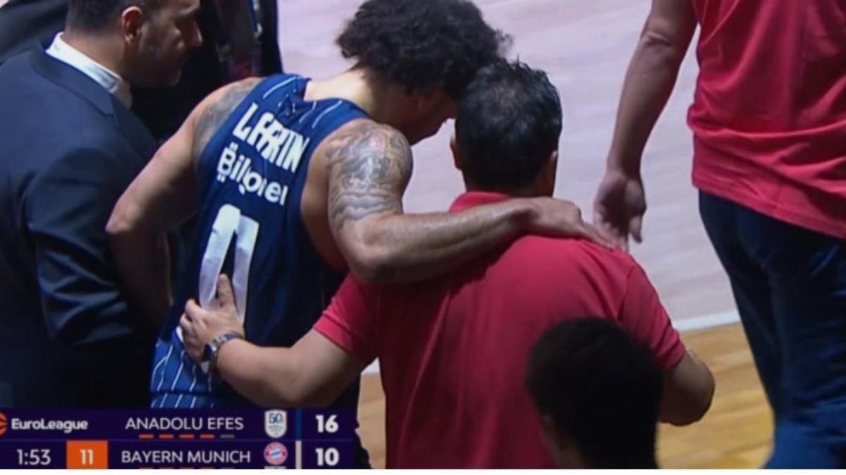 Anadolu Efes, pessima notizia: Shane Larkin esce per infortunio