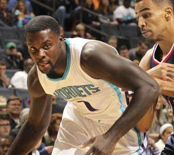 Lance Stephenson Banks the Game Winner in 2OT - Taco Bell Buzzer Beaters