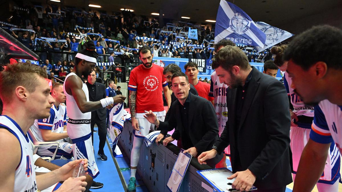 Treviso, Rossi: «Bravi a non disunirci sul -8 e a stringere la difesa»