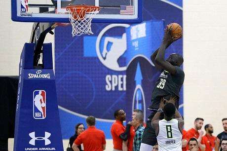 NBA - I New York Knicks mettono sul radar il fenomeno Tacko Fall