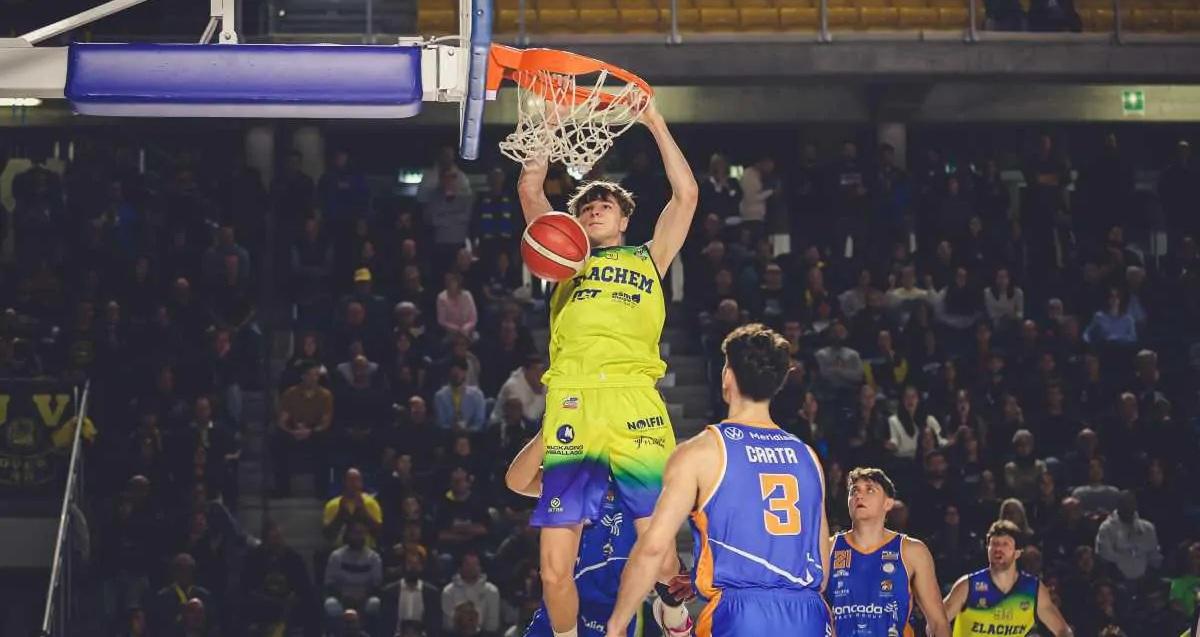 Serie B - Una Vigevano double face tiene stretta la vittoria su Agrigento