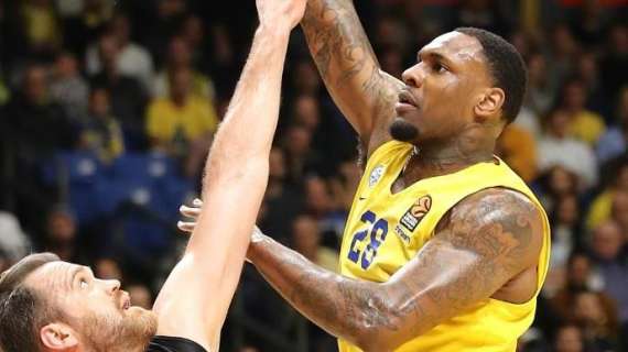 EuroLeague - Il Darussafaka non impensierisce il Maccabi Tel Aviv