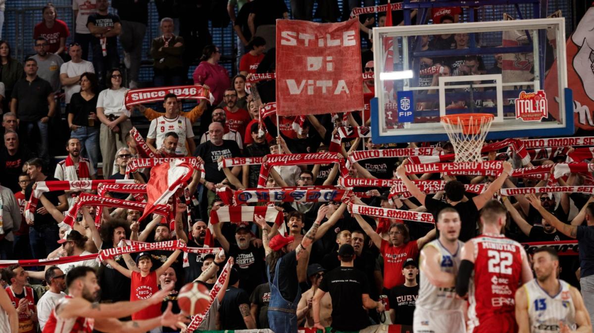 VL Pesaro, Spiro Leka: «Ora torniamo a pensare al campionato»